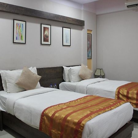 Boshan Hotels Mapusa Eksteriør billede