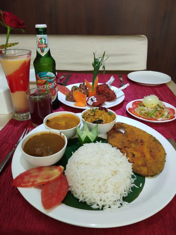 Boshan Hotels Mapusa Eksteriør billede
